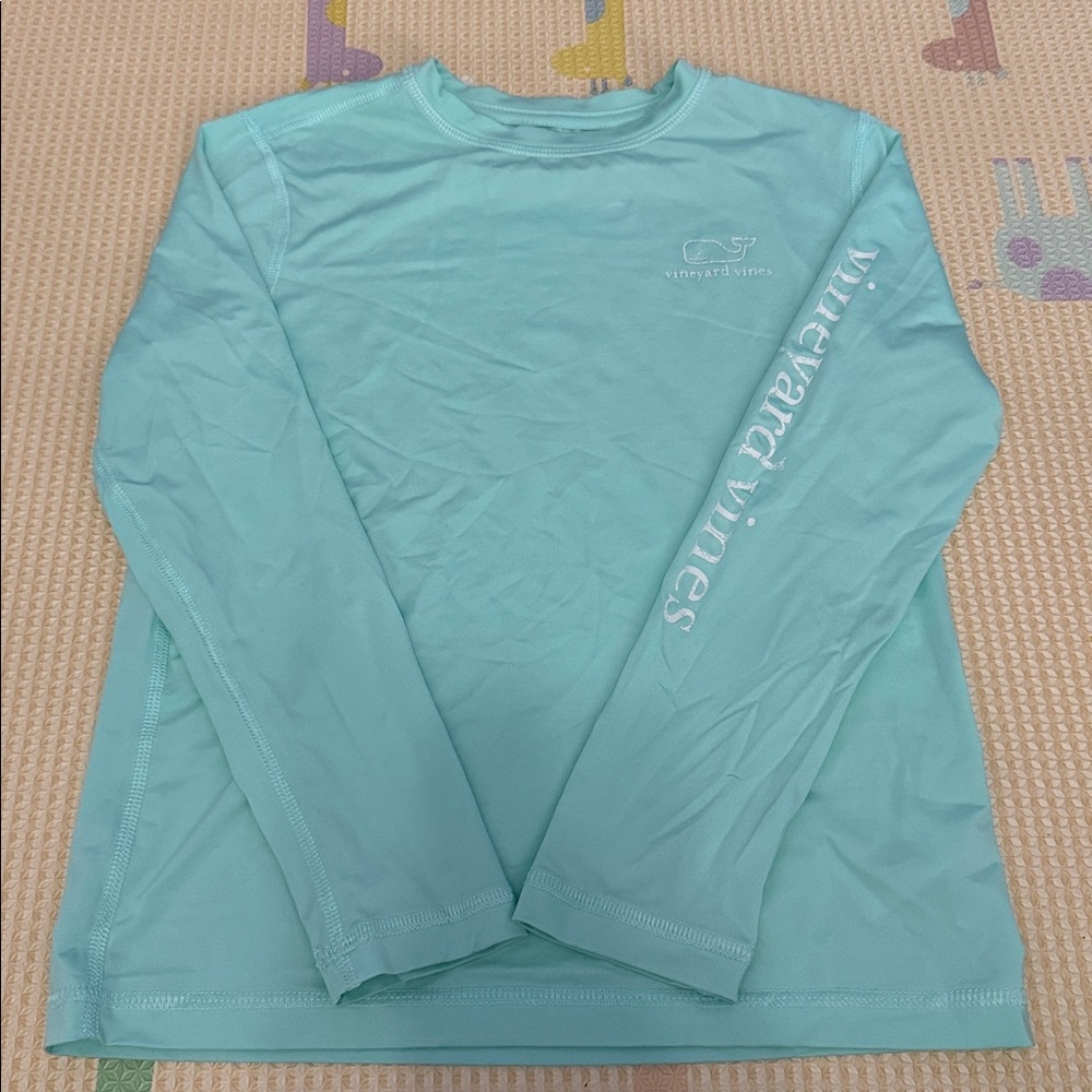 Vineyard Vines Kids’ Harbor Sun Shirt- Pre Loved-Size 6